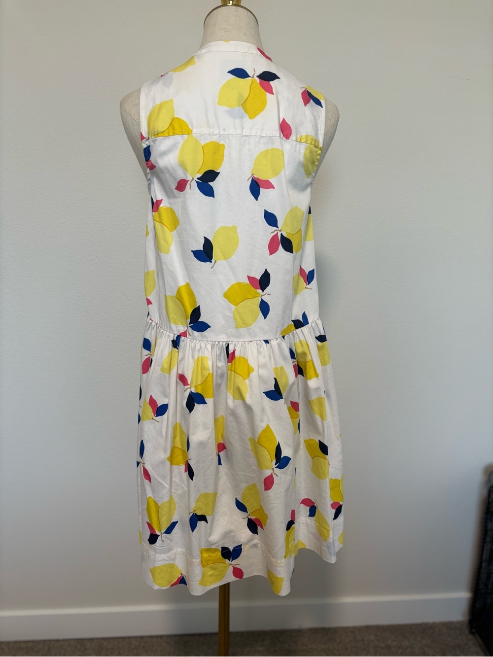 kate spade Sleeveless White Dress with Yellow Lemon Print - Picture 2 of 3